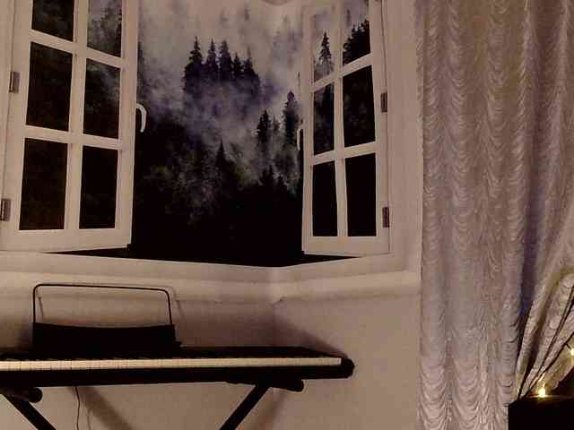 Emily_Silence webcam