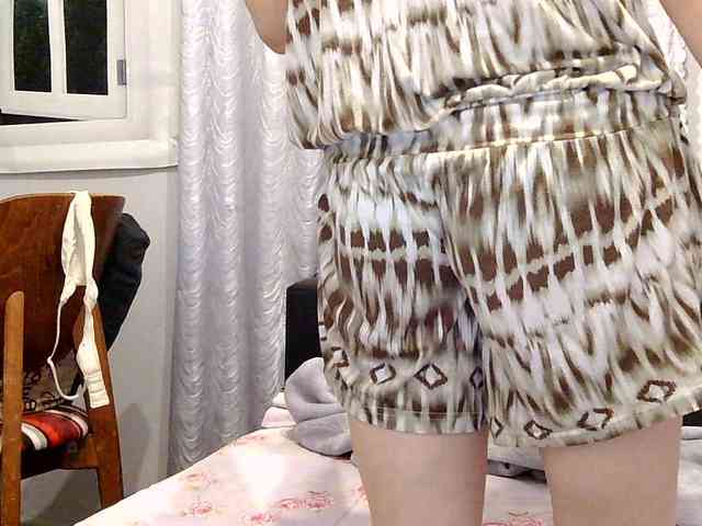 Emily_Silence webcam