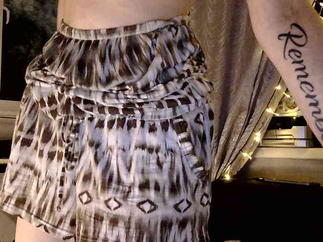 Emily_Silence webcam