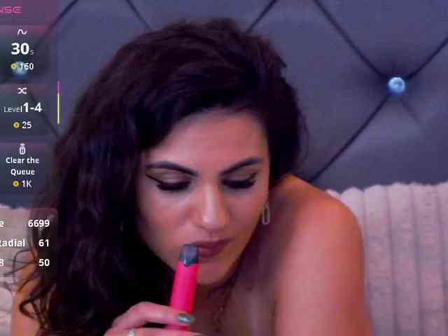 LorenneMays webcam