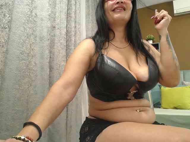 Rebecablackx webcam