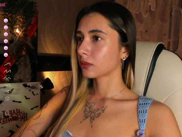 DarlaBelle webcam