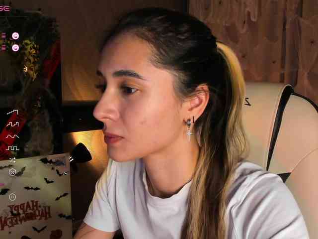 DarlaBelle webcam