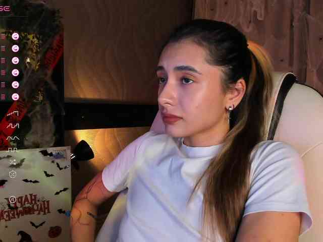 DarlaBelle webcam