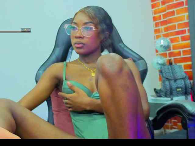 Deyymadisson webcam
