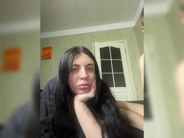 Gratis Live Sexcam mit Ketadeksa Ketadeksa