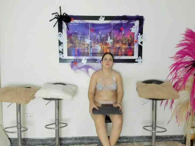 Fetish_girls_xxx webcam