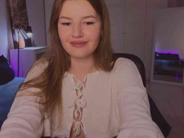 Alwaysfrida webcam