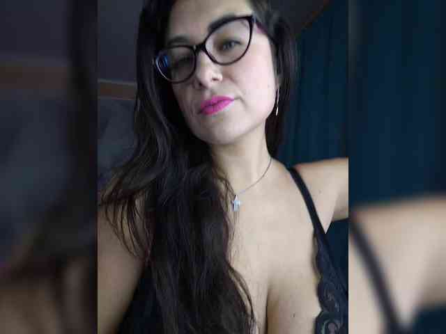 AlicaLovely webcam