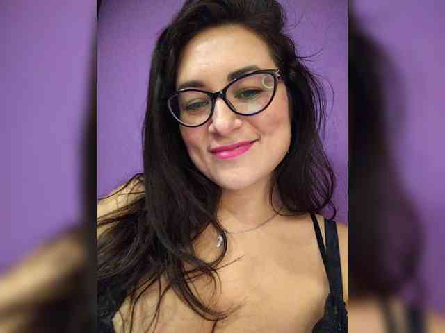 AlicaLovely webcam