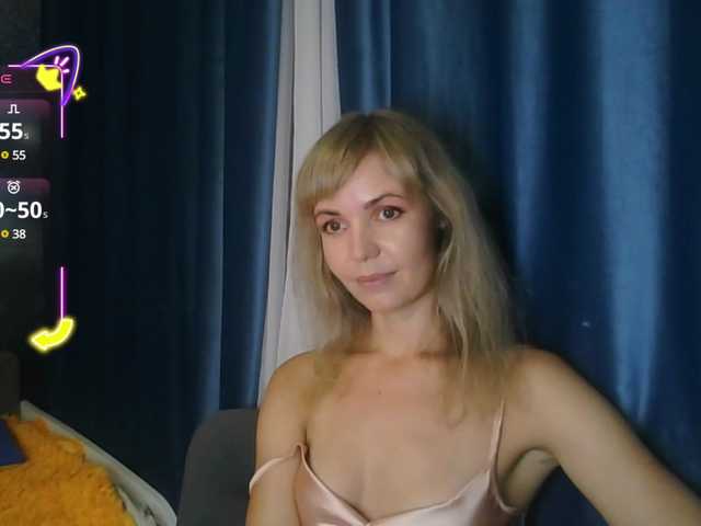 Red_Rose_98 webcam