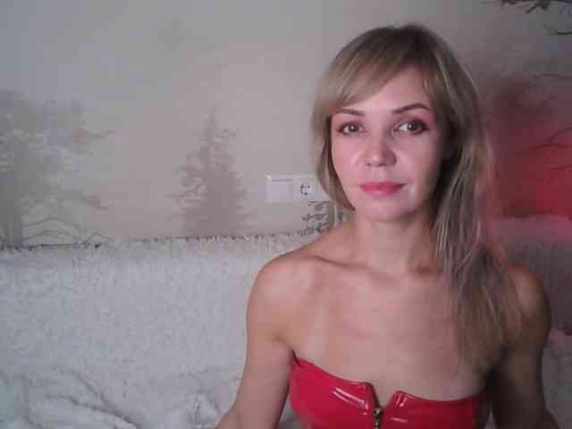 Red_Rose_98 webcam