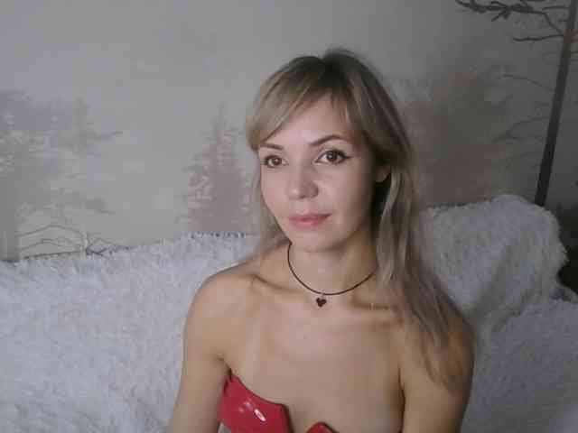 Red_Rose_98 webcam