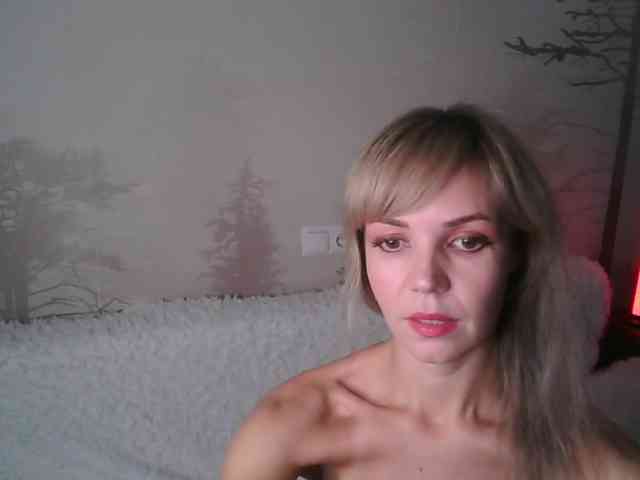 Red_Rose_98 webcam