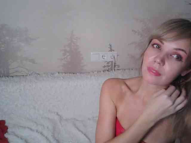 Red_Rose_98 webcam