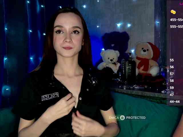 AlNikaaa webcam