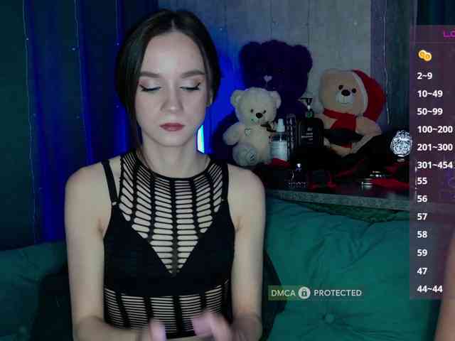 AlNikaaa webcam