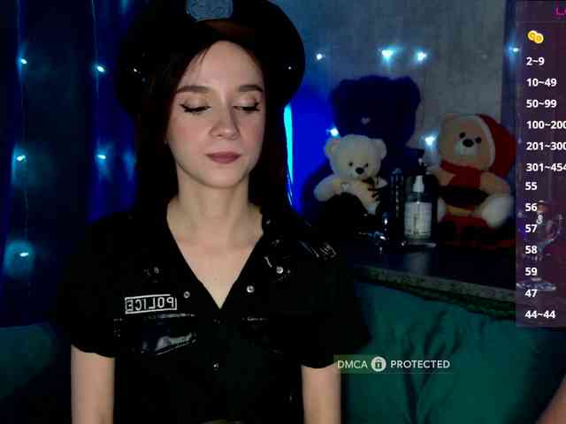 AlNikaaa webcam