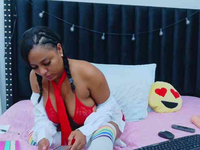 colombiamommy webcam