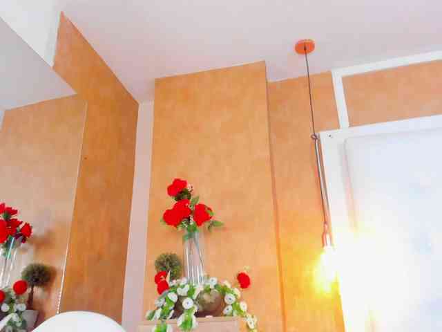 Emiily-Thompson webcam