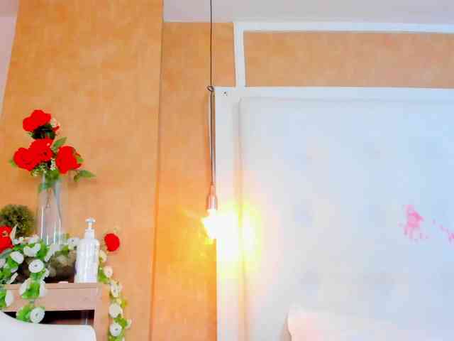 Emiily-Thompson webcam