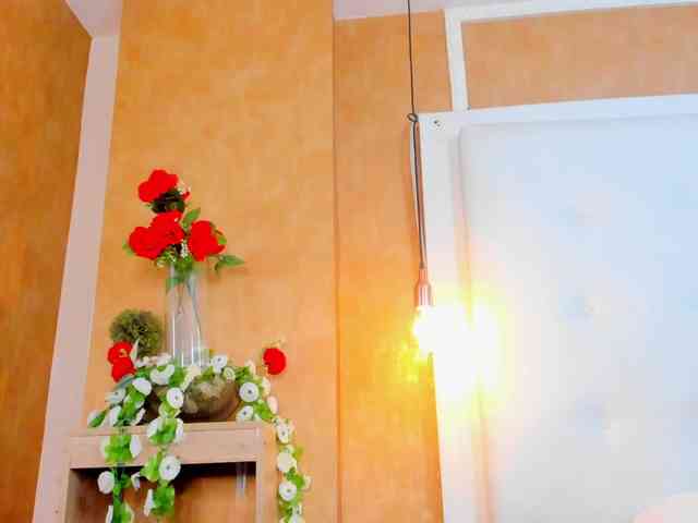 Emiily-Thompson webcam