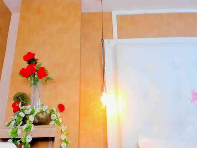 Emiily-Thompson webcam