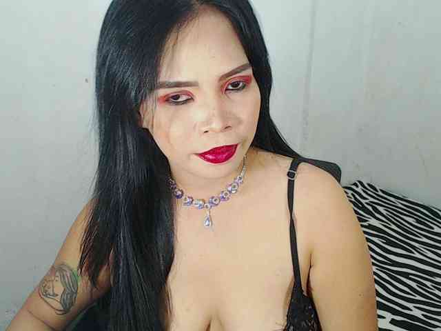 PinaySweetMommyxx webcam