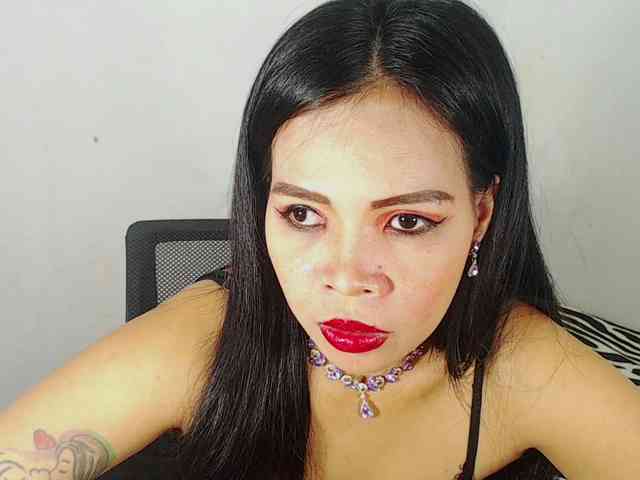 PinaySweetMommyxx webcam