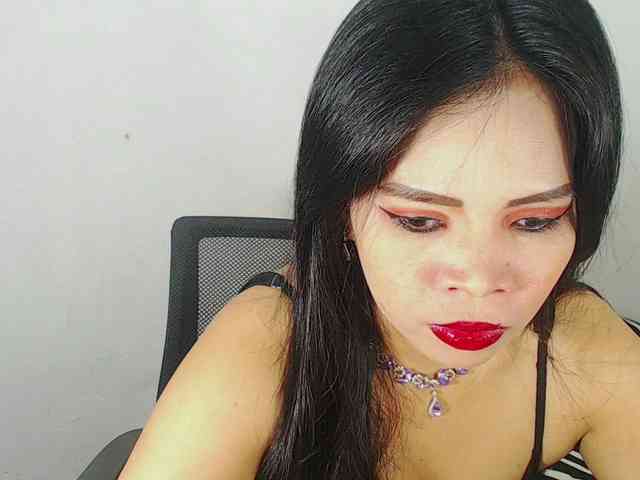 PinaySweetMommyxx webcam