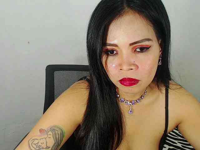 PinaySweetMommyxx webcam