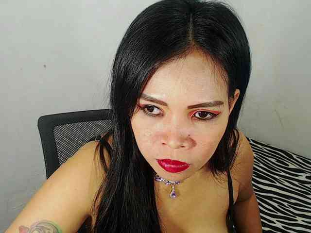 PinaySweetMommyxx webcam