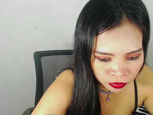 PinaySweetMommyxx webcam