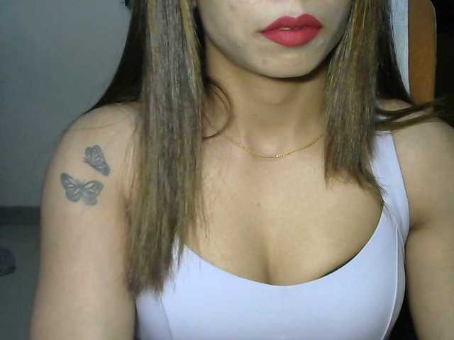 Babyniaa webcam