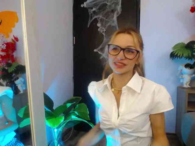 lucyPrncess webcam
