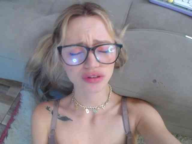 lucyPrncess webcam