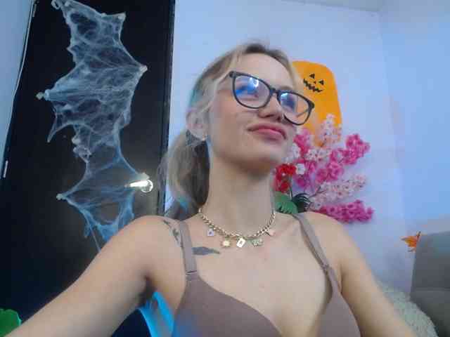 lucyPrncess webcam