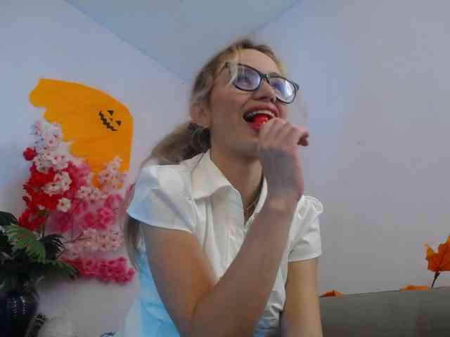 lucyPrncess webcam