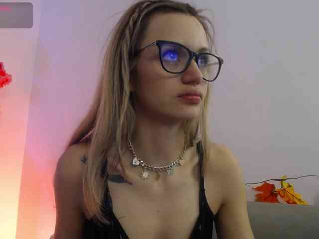lucyPrncess webcam