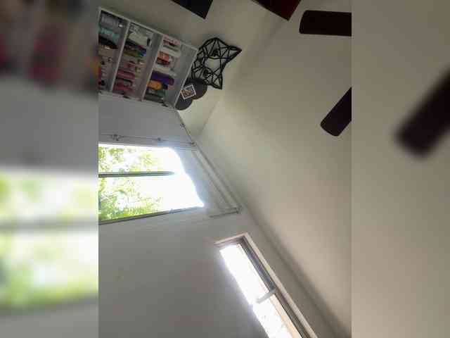 AprilHill webcam