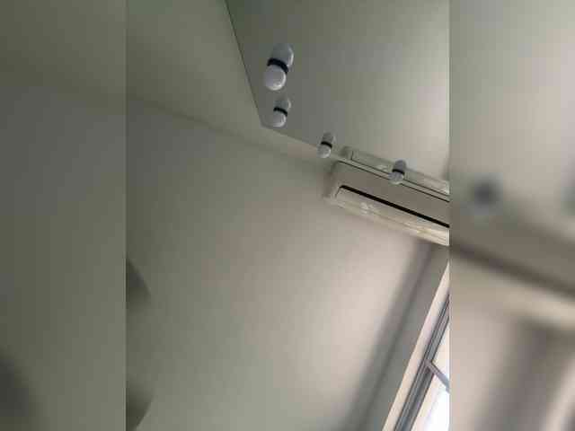 AprilHill webcam