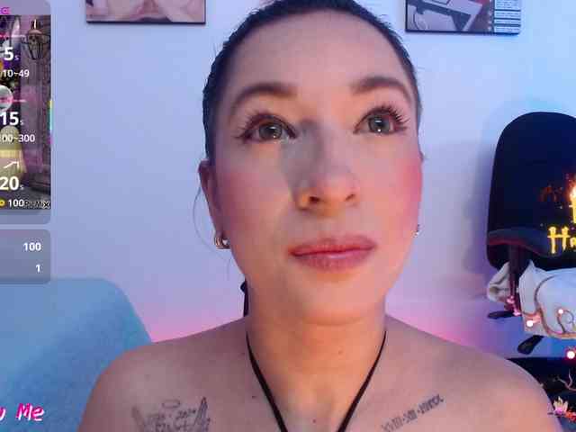Dagny-hot webcam