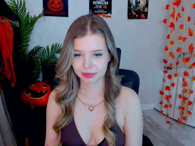 GlamorousGirl webcam