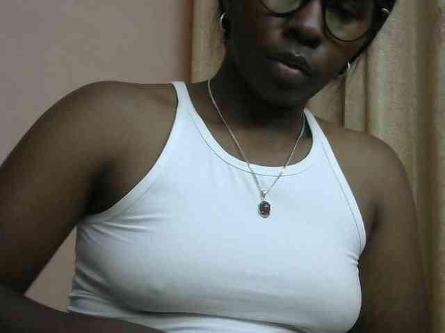Katty-12 webcam