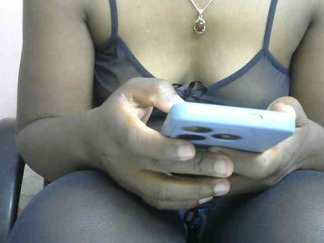 Katty-12 webcam