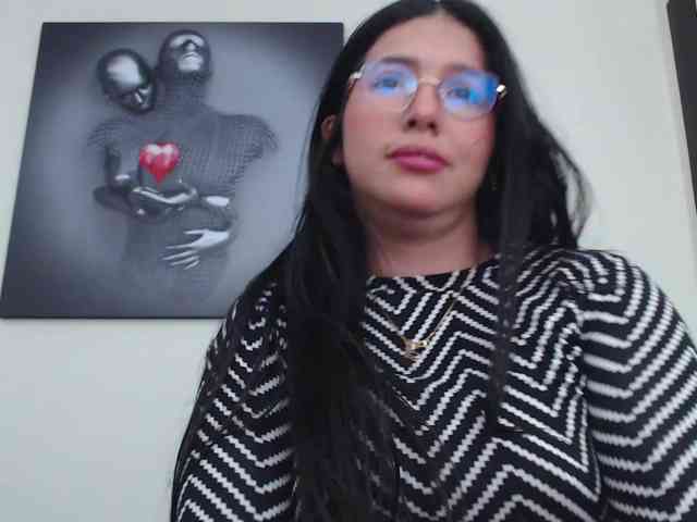 KatrinaR webcam