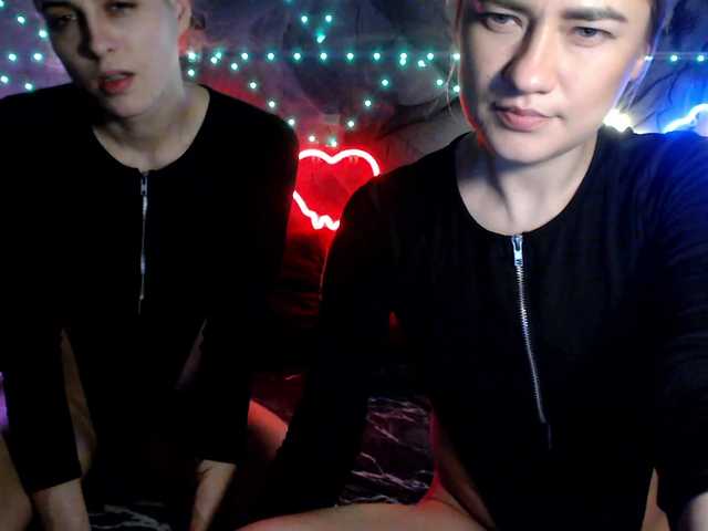 Entrez le videochat erotique avec le
modèle 2Laski2 2Laski2