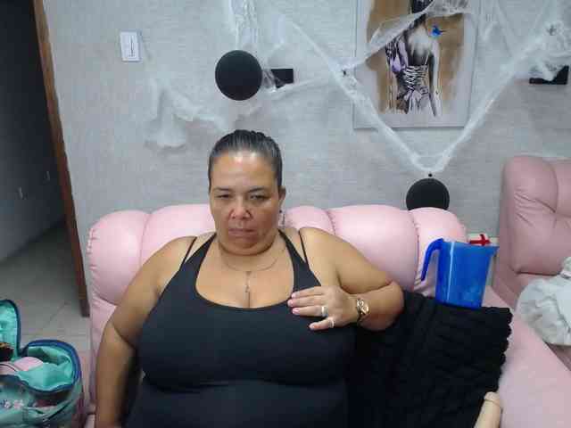 misspenelopenipples webcam