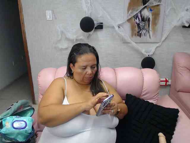 misspenelopenipples webcam