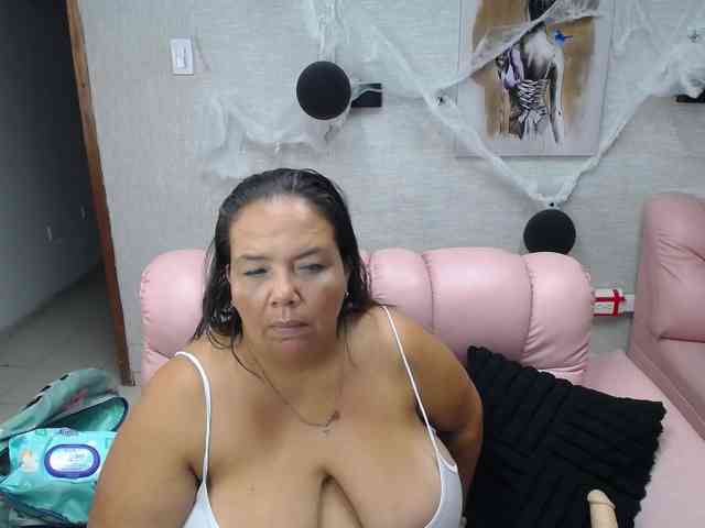 misspenelopenipples webcam